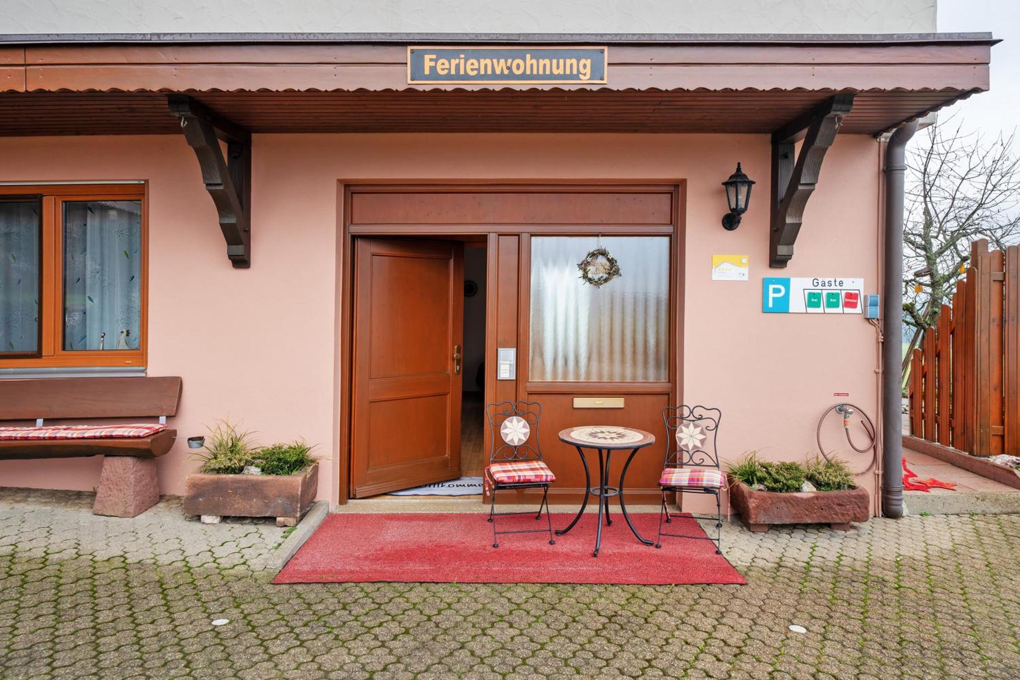 Haus Buehrer Hotell Freiamt Eksteriør bilde